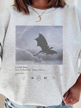 Fourth Wing Violet Sorrengail Basgiath War College Xaden Sweatshirt 24